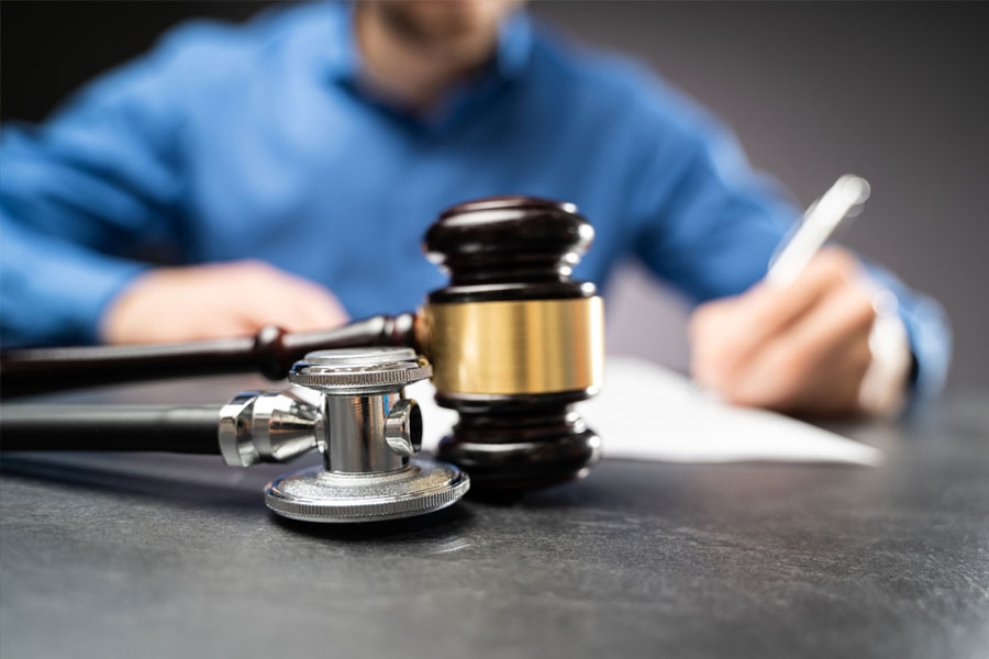 Odvetnik za medicinsko pravo